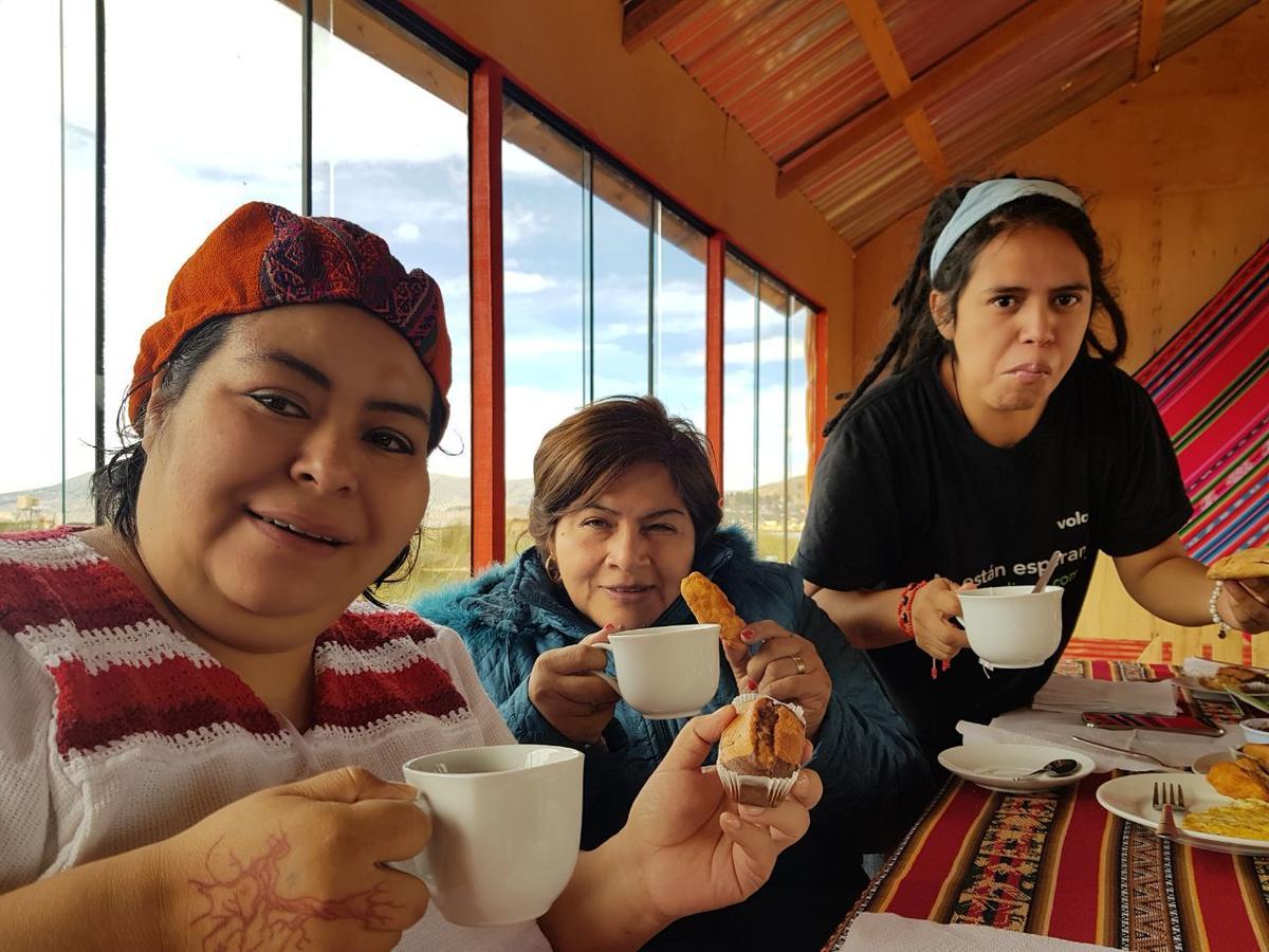 Uros Qhota Uta Lodge Пуно Екстериор снимка